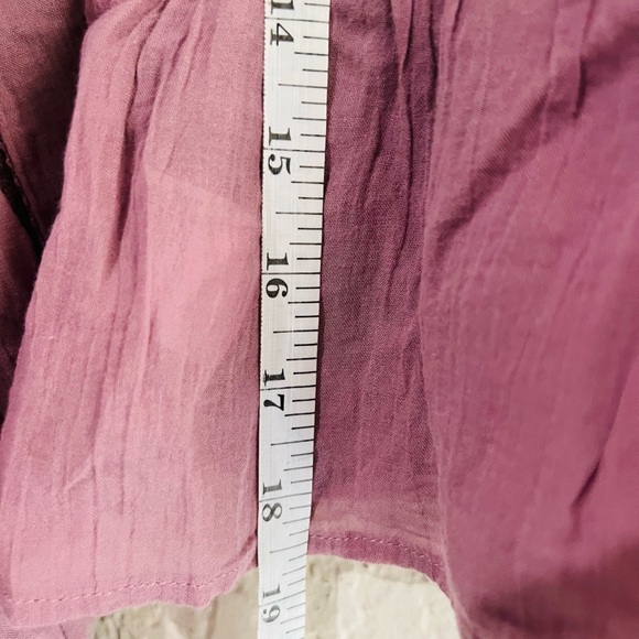 AMERICAN EAGLE WOMEN PURPLE SQUARE NECK SMOCKED PEASANT TOP
XL - Picture 11 of 15